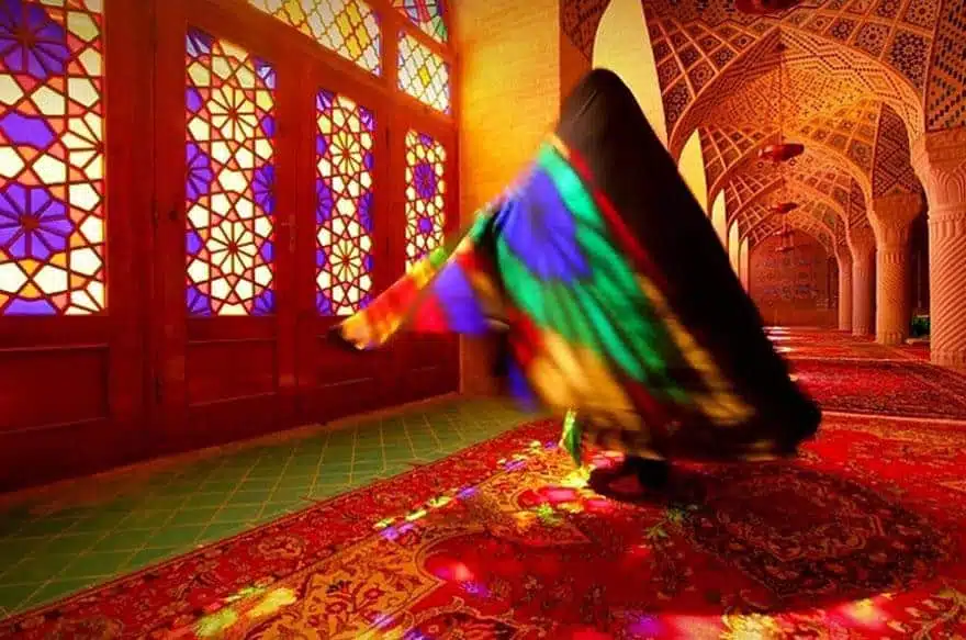 Shiraz Day City Tour – Nasir ol Molk Mosque