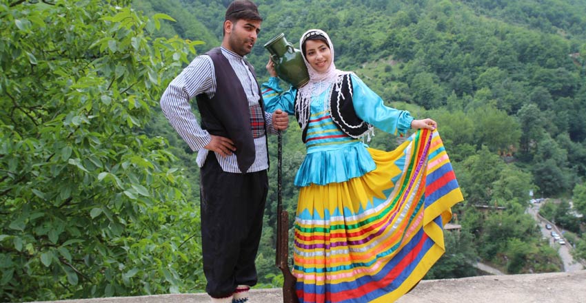 Traditional Persian Clothing: From Historical Attire To Modern Adaptations 9 Gilan Traditional Clothing
