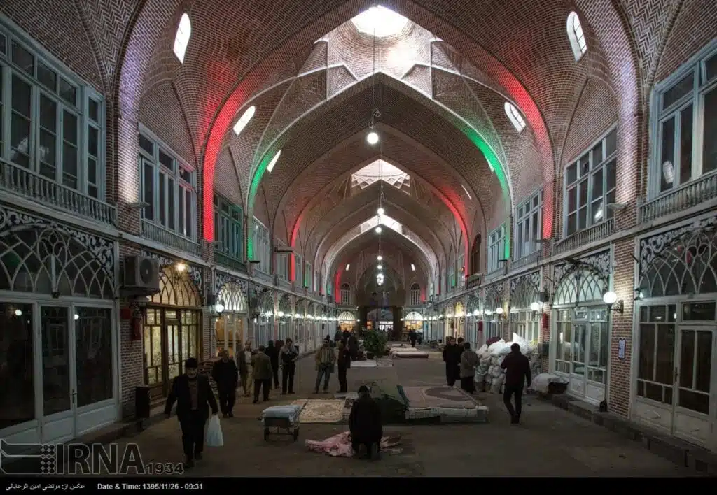 Understanding Iran Through Cinema Understanding Iran Through Cinema