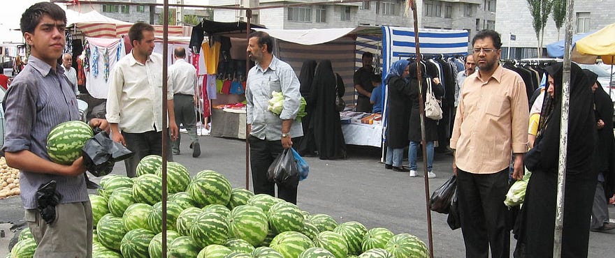 Tehran Jomeh Bazaar (Friday Market) Tehran Jomeh Bazaar (Friday Market)