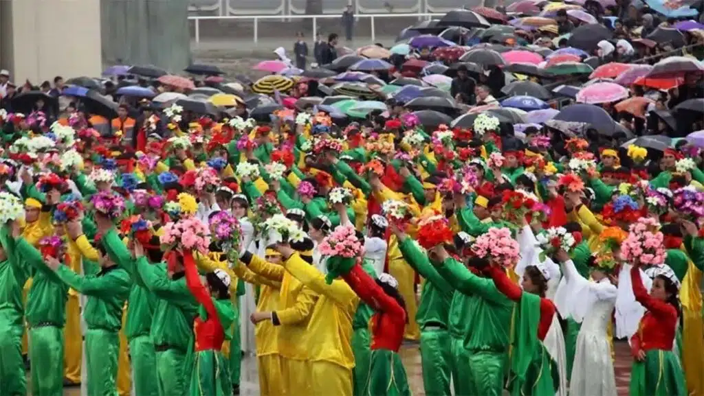 Ismaili Muslim and Parsi communities in India and Pakistan also celebrate Nowruz as a new year’s day. The day is marked by attending special prayers at the mosque, preparing special meals, and exchanging gifts with family and friends. They also participate in cultural events and musical performances to celebrate the occasion.