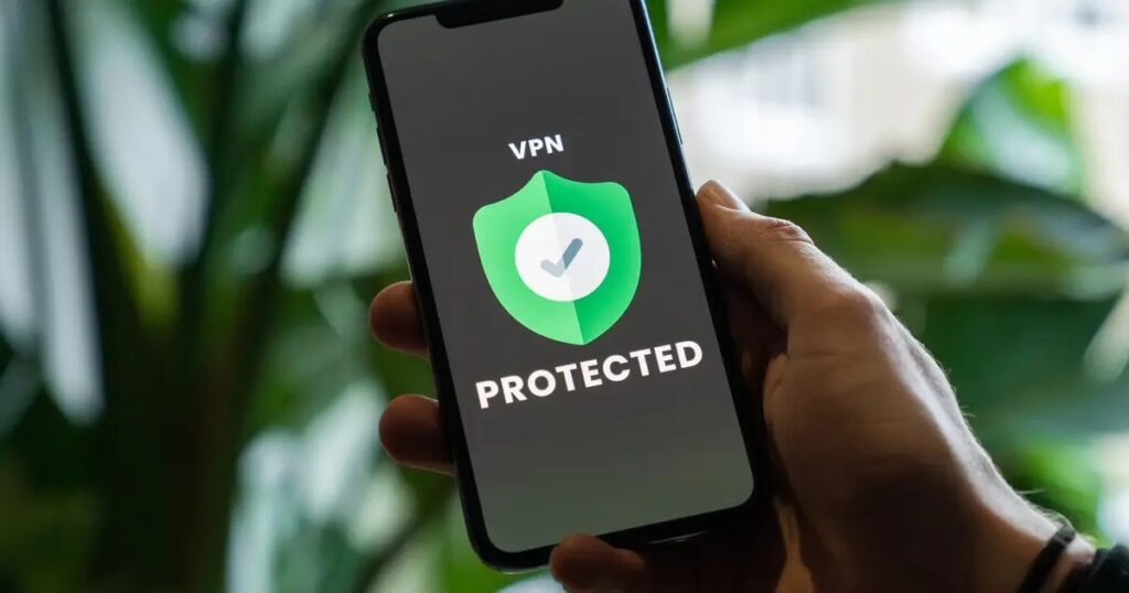 Navigating Connectivity In Iran: Internet Access And Essential Apps Image