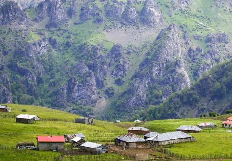 Gilan Travel Guide Image