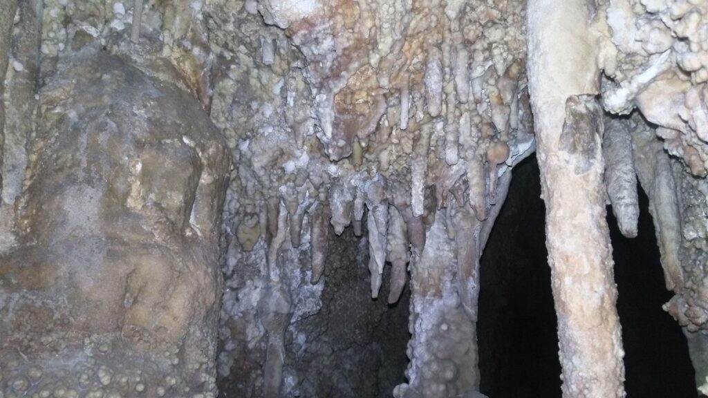 Iran's Top 10 Caving Adventures: Subterranean Wonders Await Image