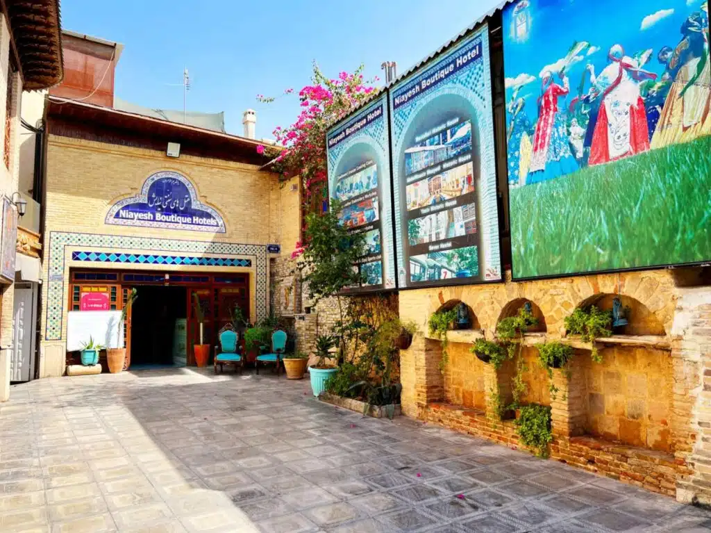 Niayesh Hotel Shiraz
