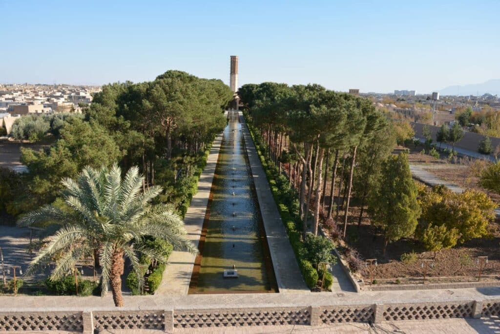 Water Channels And Pools In Dowlat Abad Garden By Visit Iran Water Channels And Pools In Dowlat Abad Garden By Visit Iran