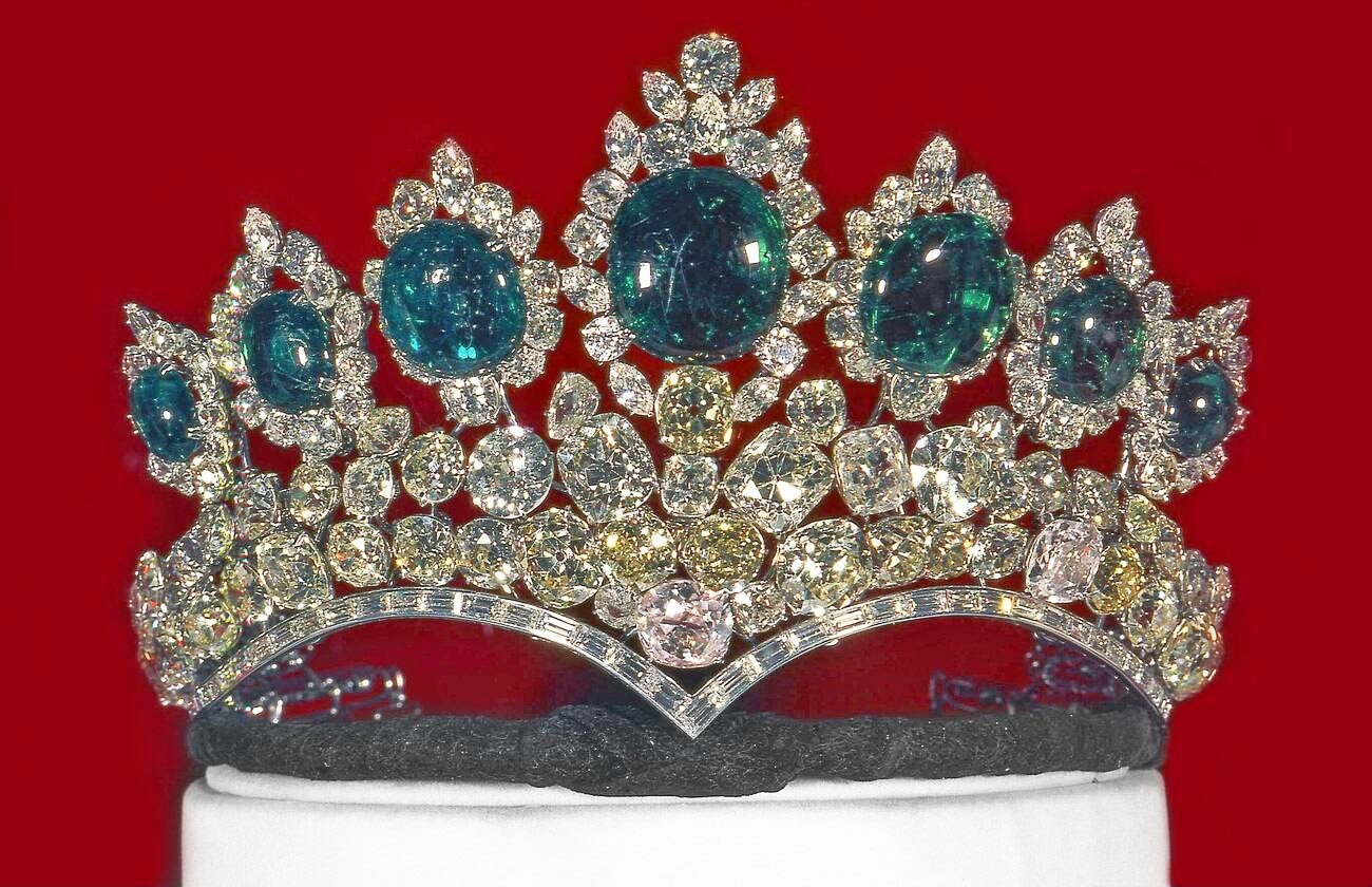 A Diadem From Jeweller Harry Winston A Diadem From Jeweller Harry Winston
