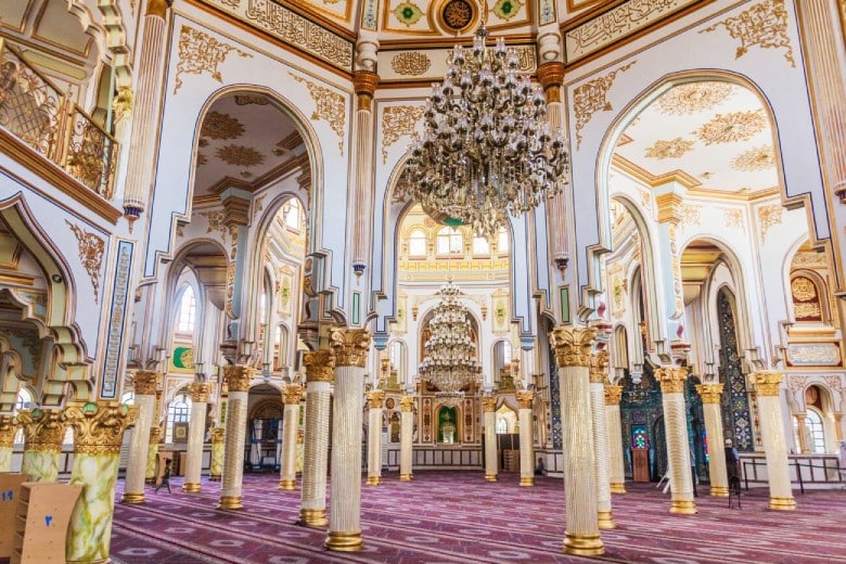 Shafei Mosque: An Architectural Masterpiece In Kermanshah Shafei Mosque: An Architectural Masterpiece In Kermanshah
