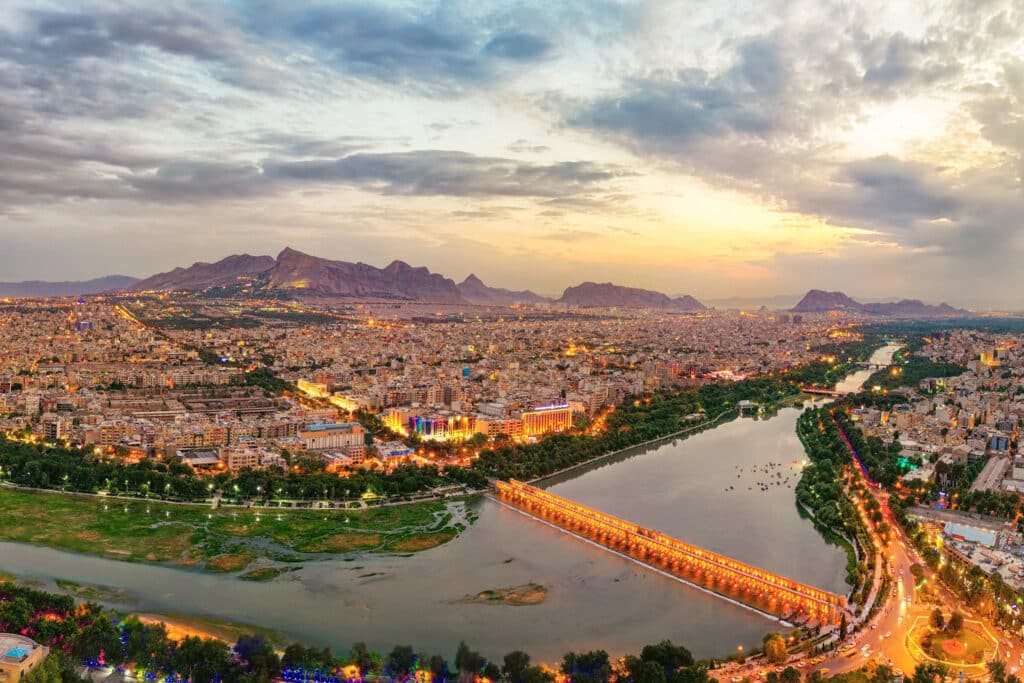 Isfahan Travel Guide Isfahan Travel Guide