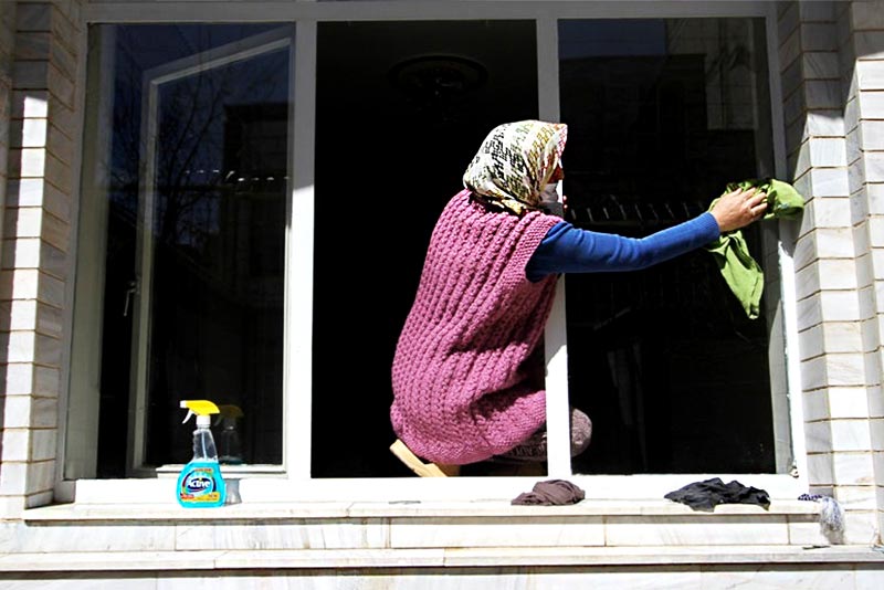 Iranian Preparing To Celebrate Nowruz: The Persian New Year Iranian Preparing To Celebrate Nowruz: The Persian New Year