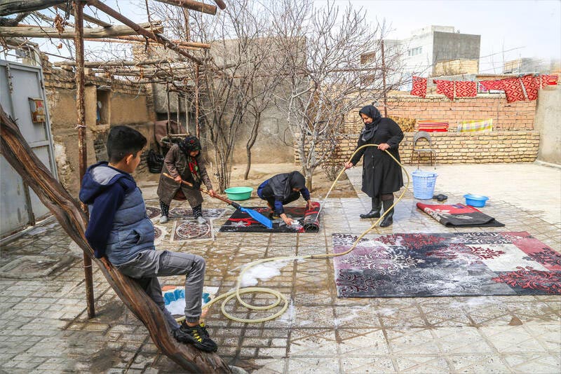 Iranian Preparing To Celebrate Nowruz: The Persian New Year Iranian Preparing To Celebrate Nowruz: The Persian New Year