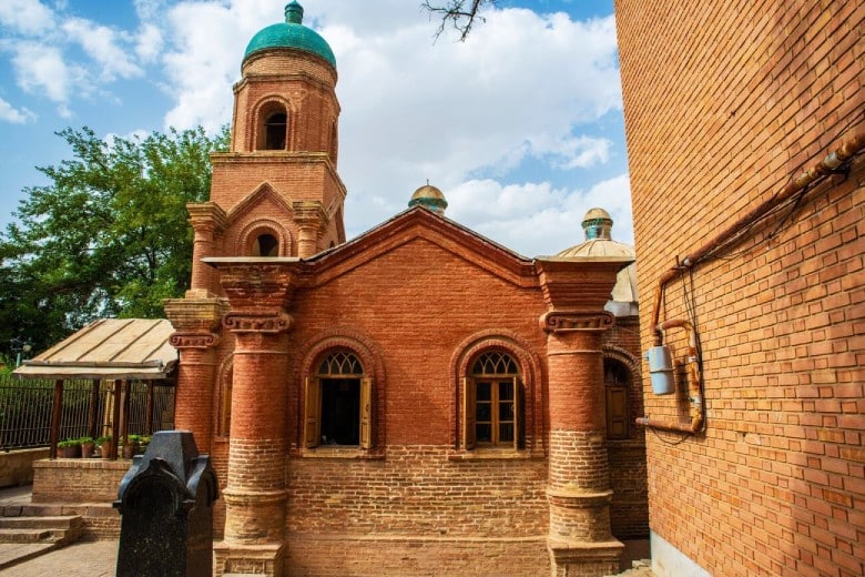 Cantor Church Of Qazvin Cantor Church Of Qazvin