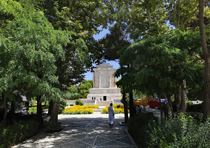 Tomb-Of-Nader-Shah-E-Afshar-Photo-By-Terence-Jones-
