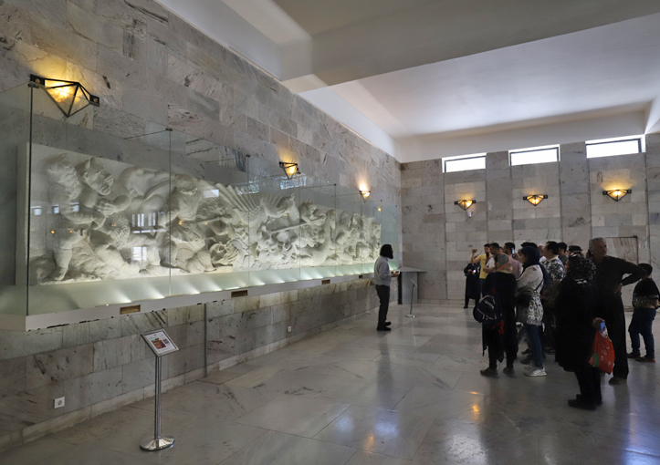 Tomb-Of-Nader-Shah-E-Afshar-Photo-By-Terence-Jones-