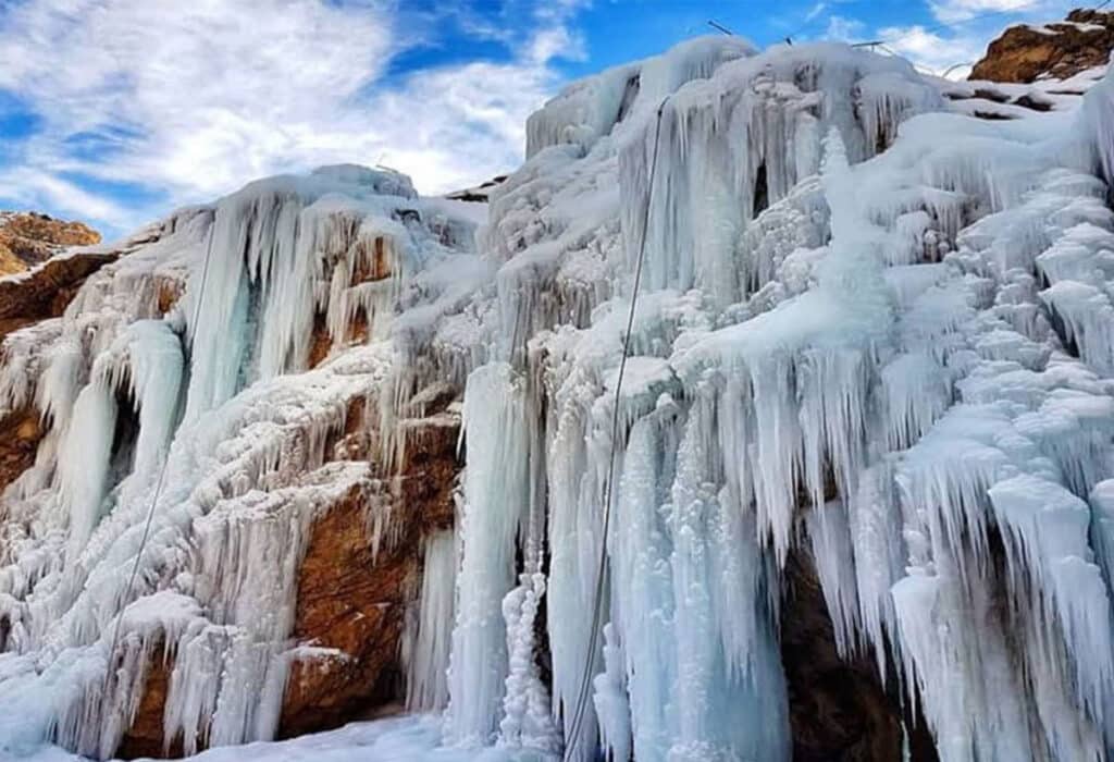 10 Most Beautiful Waterfalls In Iran 19 Yakhi Waterfall