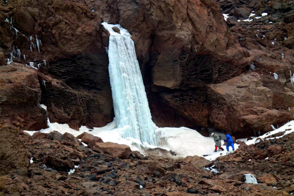 10 Most Beautiful Waterfalls In Iran 21 Yakhi Waterfall