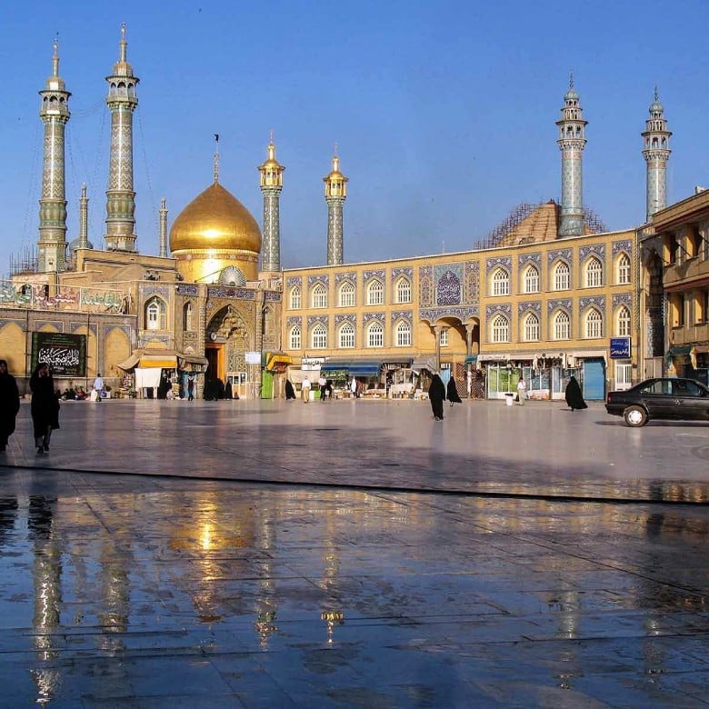 Fatemeh Masumeh Shrine In Qom 7 Minarets Of Fatima Masumeh Shrine