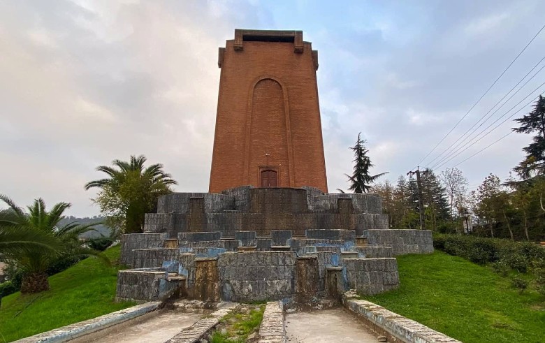 The Most Famous Cities Of Gilan You Must Visit 22 Tea History Museum Of Lahijan