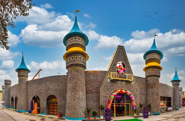 Eram Park: Fun, Games, And A Zoo 9 Enchanted Castle At Eram Park Tehran