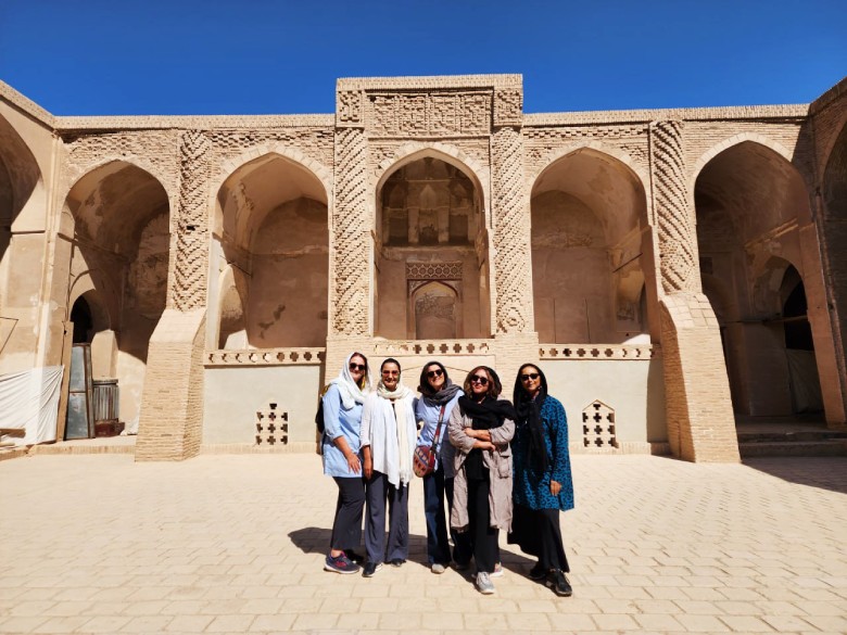What Is The Average Size Of A Group Tour In Iran? 6 Iran Small Group Tours