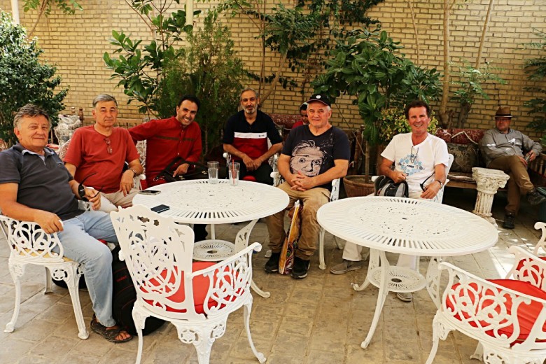 Social Opportunities In Small Group Tours For Solo Travelers