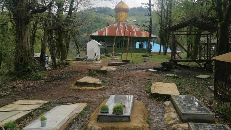 The Most Famous Cities Of Gilan You Must Visit 41 Parn Parvane Vaska Historical Cemetery