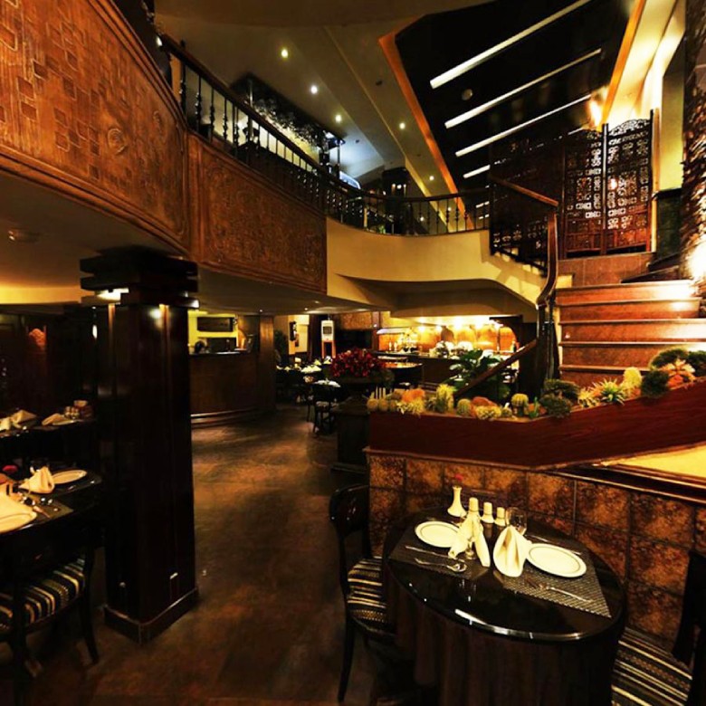 10 Best Rashti Restaurants In Rasht You Have To Try 8 Razeghi Restaurant