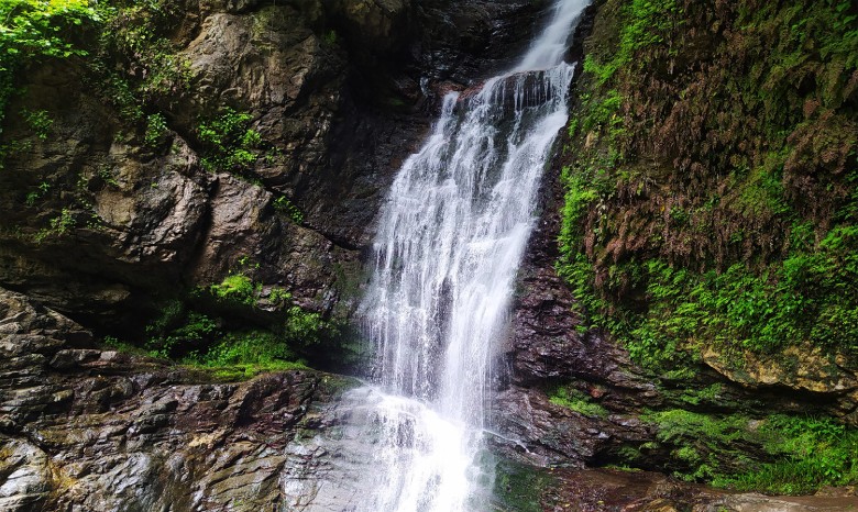 The Most Famous Cities Of Gilan You Must Visit 52 Vazen Ben Waterfall