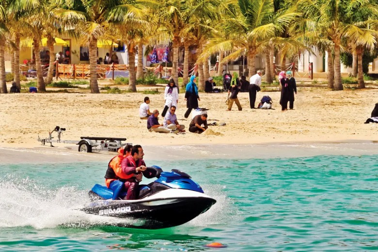 Best Time To Visit Kish Island: A Complete Seasonal Guide 7 Best Time To Visit Kish Island For Fun And Leisure