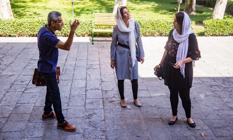 What Language Do Iranian Speak? 1 Booking Iran Private Tours With Surfiran