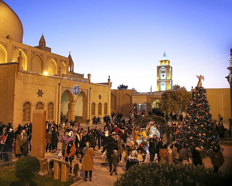 The 20 Best Isfahan'S Nighttime Attractions 17 Jolfa Neighborhood Isfahan
