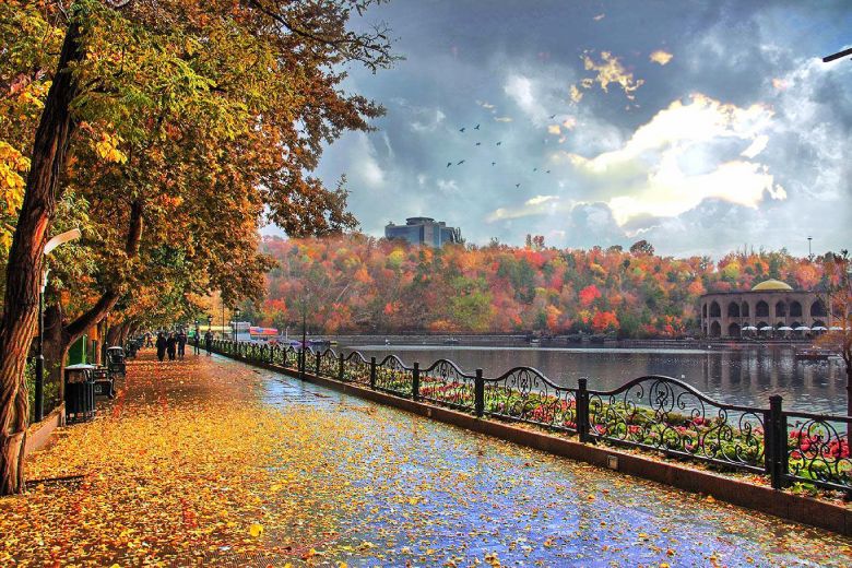 Best Time To Visit Tabriz: A Comprehensive Seasonal Guide 4 Tabriz In Fall