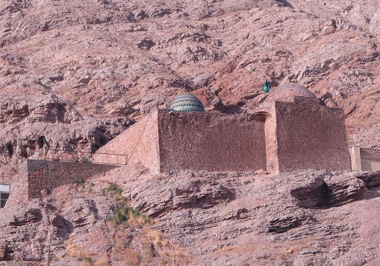 Where Is The Tomb Of Bibi Shahrbanu? Location + Details 2 Location Of The Shrine Of Bibi Shahrbanu In Rey'S Mountain