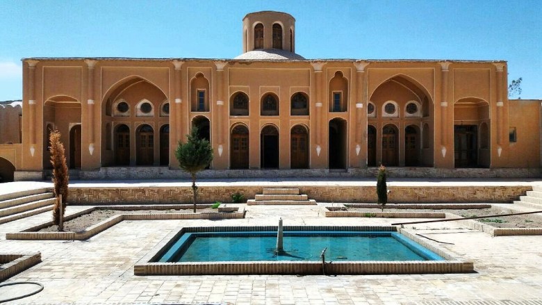 Varzaneh Anthropology Museum