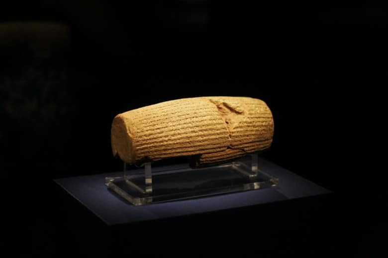 The Cyrus Cylinder: A Symbol Of Tolerance And Leadership 12 The First Human Rights Statue From Ancient Persia, Cyrus Cylinder