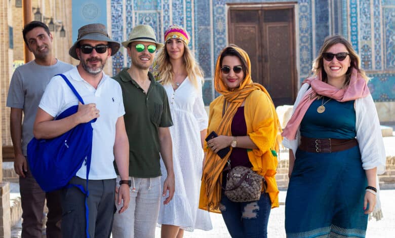 Why Choose Tailor-Made Iran Tour Packages? 1 Why Choose Tailor Made Iran Tour Packages