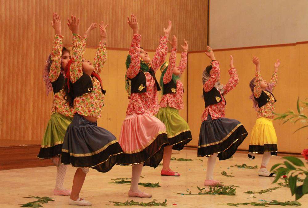 Mehregan By Jeremy Thomas Zoroastrian Children Are Performing The Ritual Of Mehregan Ceremony, Iran