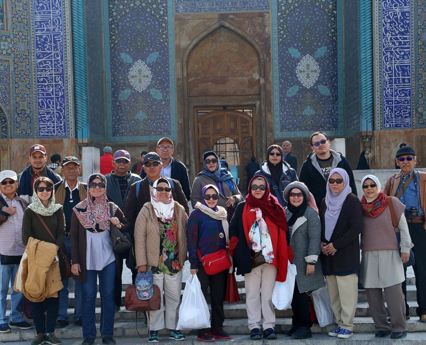 Discover Halal Iran: 9-Day Muslim Expedition